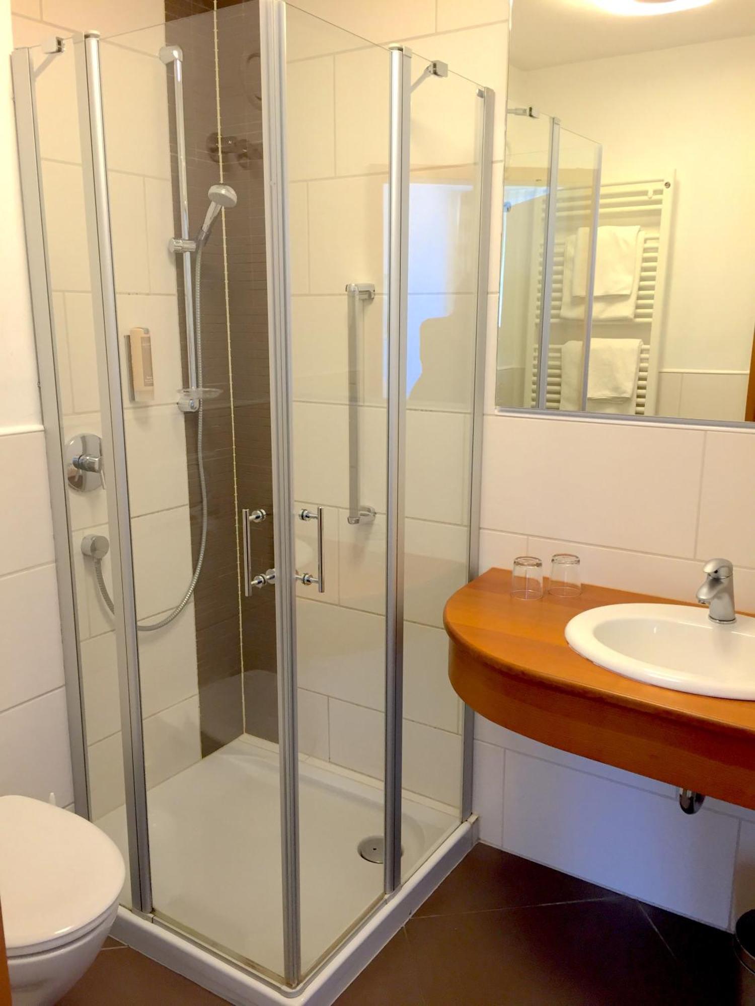 Hotel Zur Schoenen Aussicht Marktheidenfeld Zewnętrze zdjęcie
